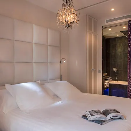 Hotel Glamour 3*