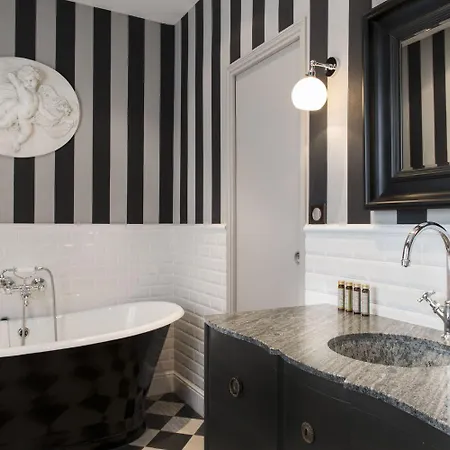 Glamour Hotel