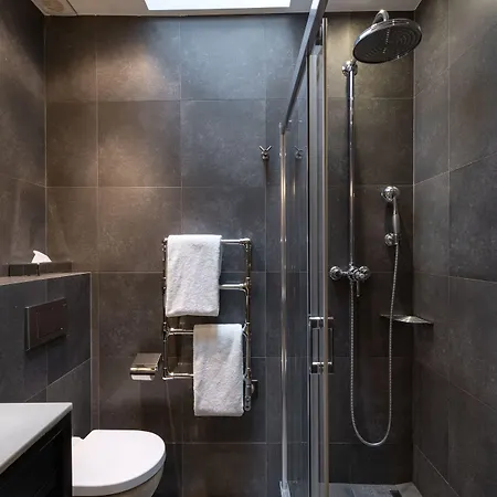 فندق جلامور 3*